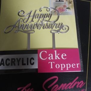 Cake topper
